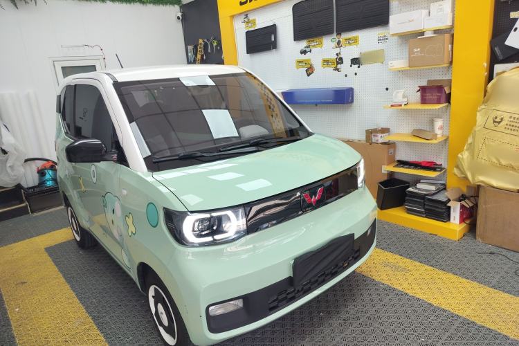 Used Wuling Hongguang MINIEV 2021 Macaron Premium Model – Lithium Iron Phosphate Exterior 1