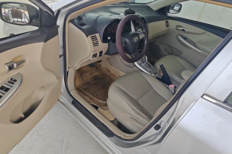 Used Toyota Corolla 2013 Special Edition 1.6L Automatic Cool GL Model Driver Seat