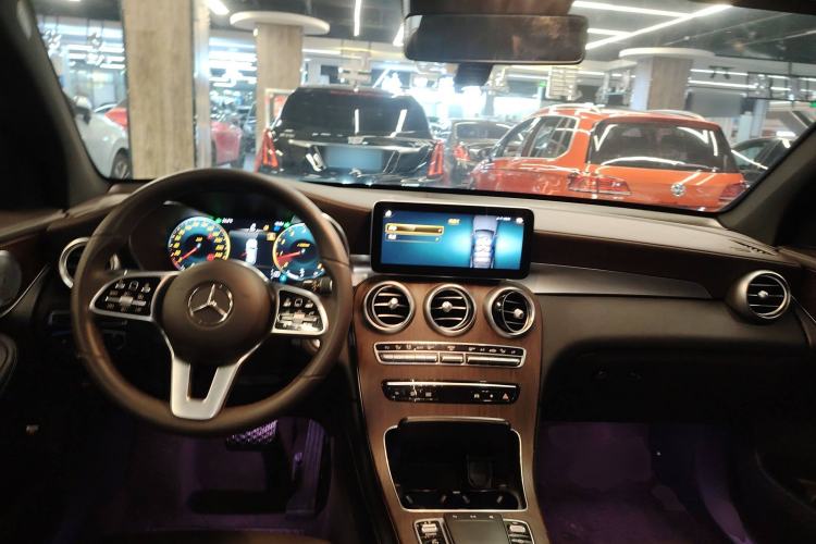 Used Mercedes-Benz GLC 2021 GLC 300 L 4MATIC Dynamic Model
