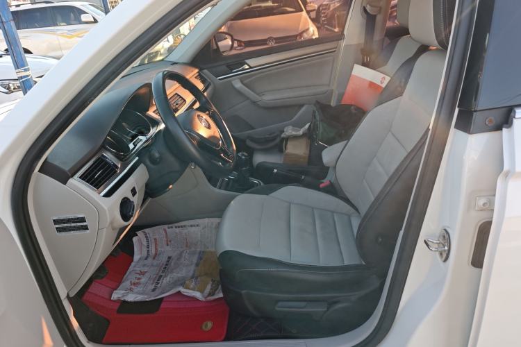 Used Volkswagen Bora 2016 1.6L Manual Comfort Model