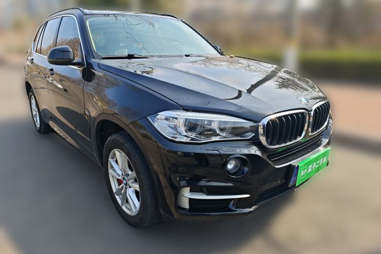 Used BMW X5 2015 xDrive28i
