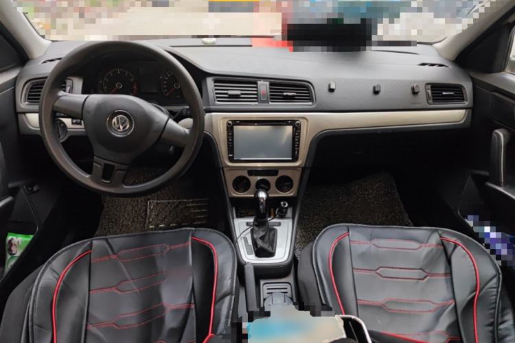 Used Volkswagen Lavida 2013 Revised Classic 1.6L Automatic Fashion Edition
