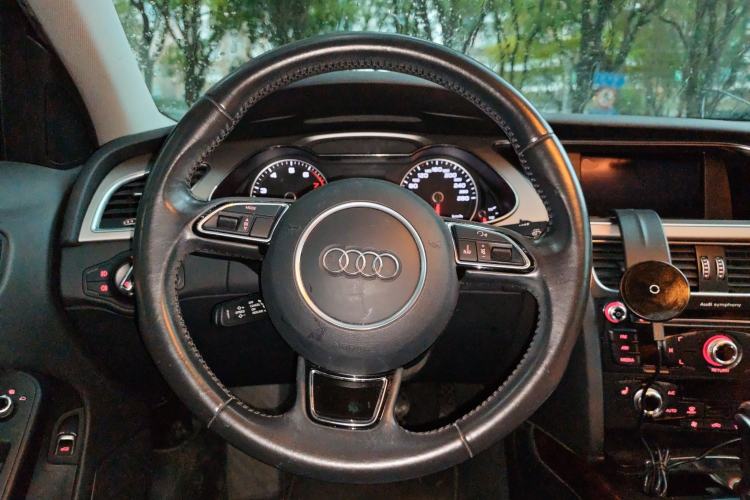 Used Audi A4L 2015 35 TFSI Automatic Comfort Model