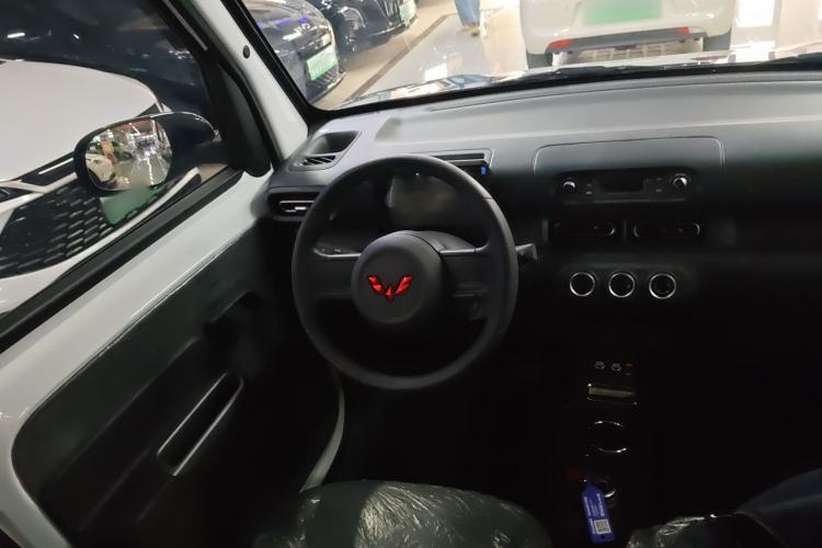 Used Wuling Zhiguang New Energy 2025 Comfort Model