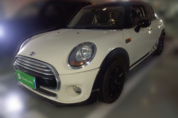 Used MINI MINI 2016 1.5T COOPER Five-Door Edition