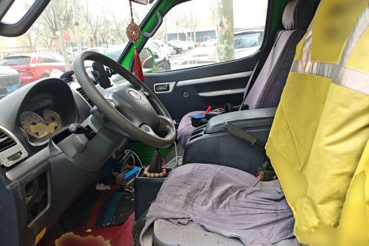 Used Golden Dragon Hiace  Left Front Seat