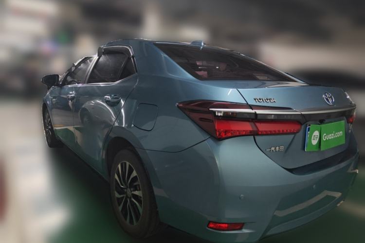 Used Toyota Corolla 2017 Revised Dual-Engine 1.8L E-CVT Leading Edition
