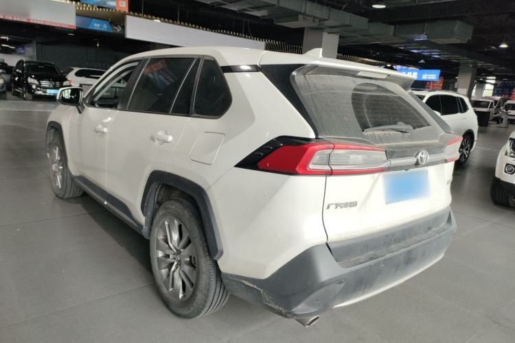 Used Toyota Wildlander 2020 2.0L CVT Two-Wheel Drive Luxury Edition Exterior 2