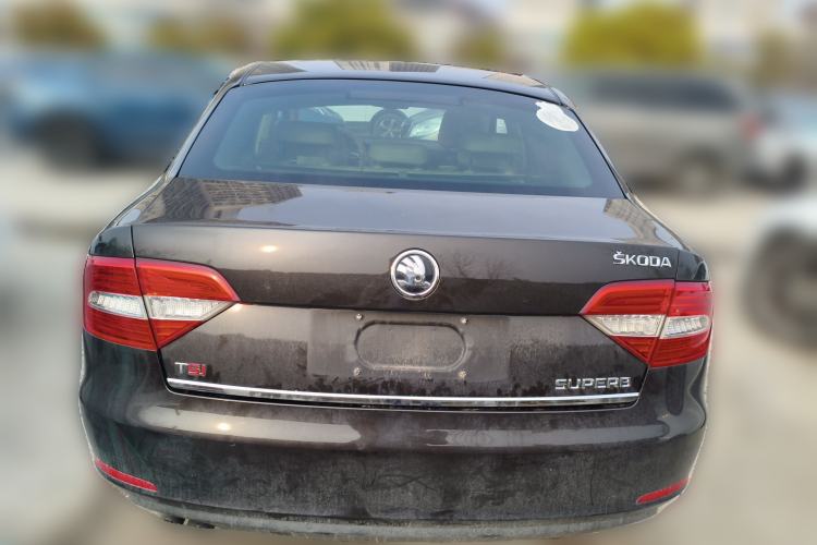 Used Skoda Superb 2013 1.8TSI Automatic Yashi Edition Rear