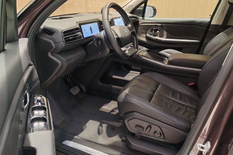 Used Nio ES8 2018 355 km Base Version 7-Seater Edition