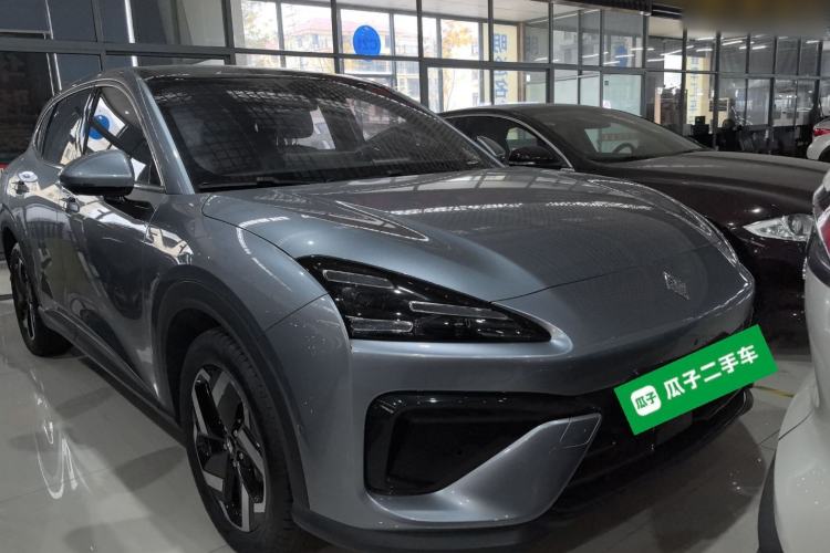 Used Baojun Yunhai 2024 140km Plug-in Hybrid Version
