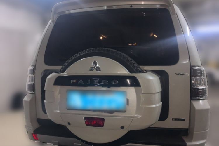 Used Mitsubishi Pajero 2011 3.0L Elite Edition
