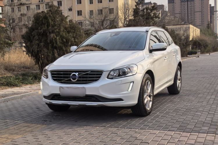 Used Volvo XC60 2017 T5 AWD Smart Upgrade Model