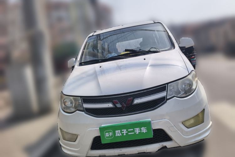 Used Wuling Hongguang 2015 1.5L S Basic Version China V Standard
