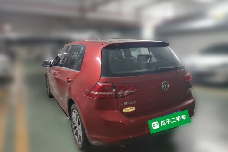 Used Volkswagen Golf 2016 230TSI Automatic Luxury Version
