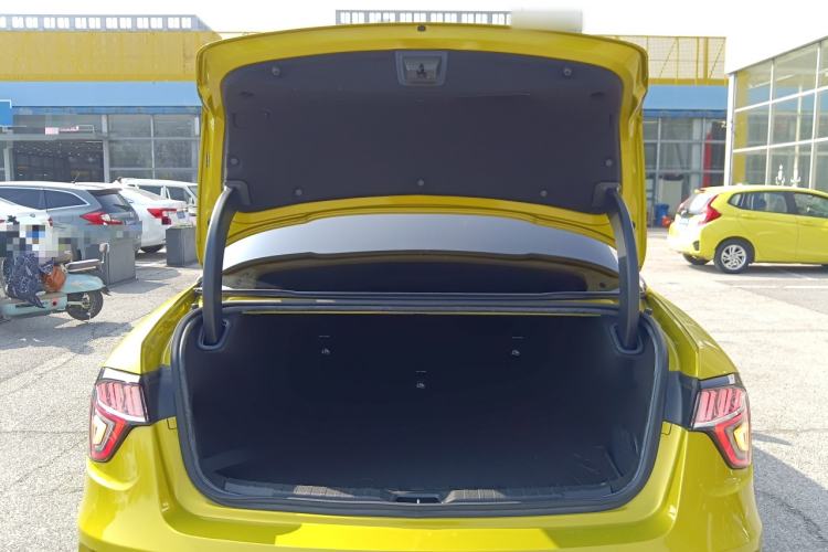 Used Lynk & Co 03 2021 03+ 2.0TD Automatic Wind-Chasing Edition
