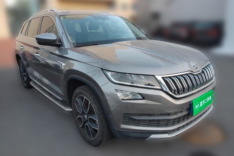 Used Skoda Kodiaq 2021 TSI330 7-Seater Two-Wheel-Drive Luxury Plus Edition

