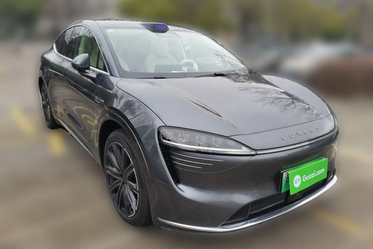 Used Hima Luxeed R7 2024 All-Electric 736 km Ultra
