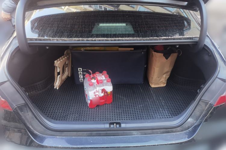 Used Toyota Camry 2019 Revised Version Dual-Engine 2.5 HG Luxury Edition Trunk