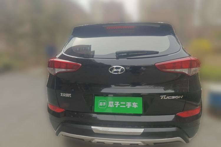Used Hyundai Tucson 2015 2.0L Automatic Two-Wheel Drive Smart Version Rear