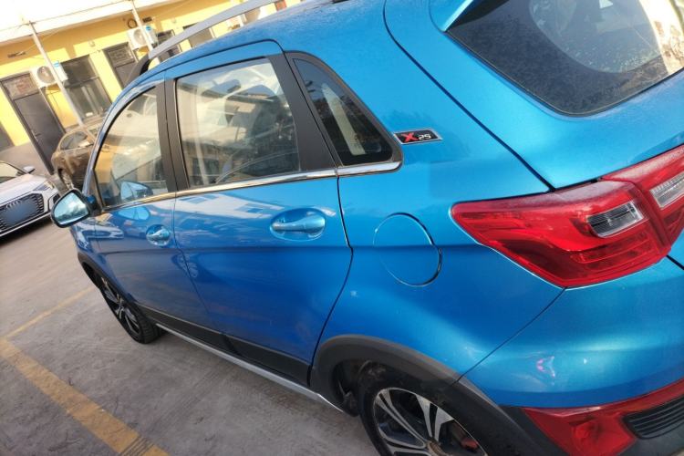 Used BAIC Senova X25 2015 1.5L Manual Elite Edition