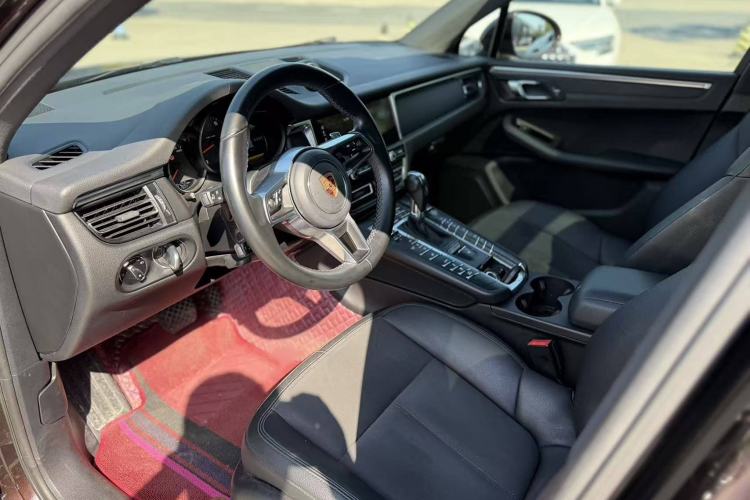 Used Porsche Macan 2018 Macan 2.0T
