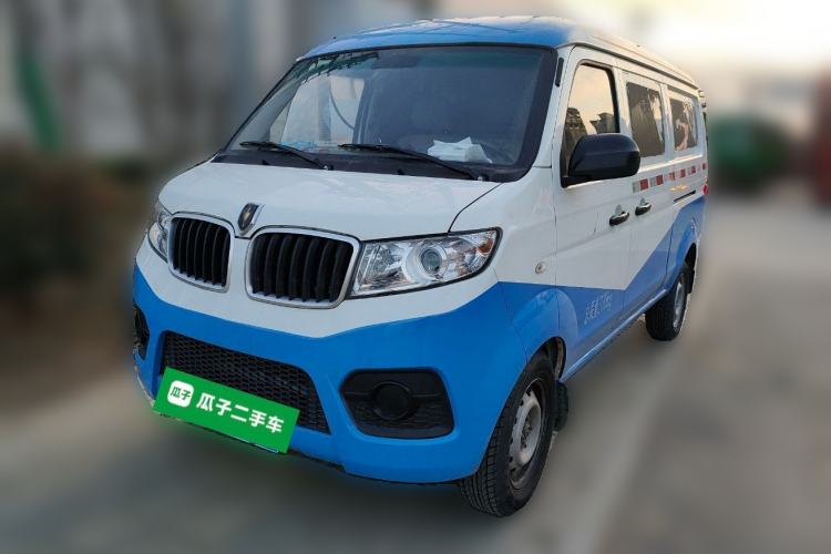 Used Jinbei Hiace X30 2023 1.5L Super-Enjoyment Van 2/5 Seats Non-Air-Conditioned Version SWC15M