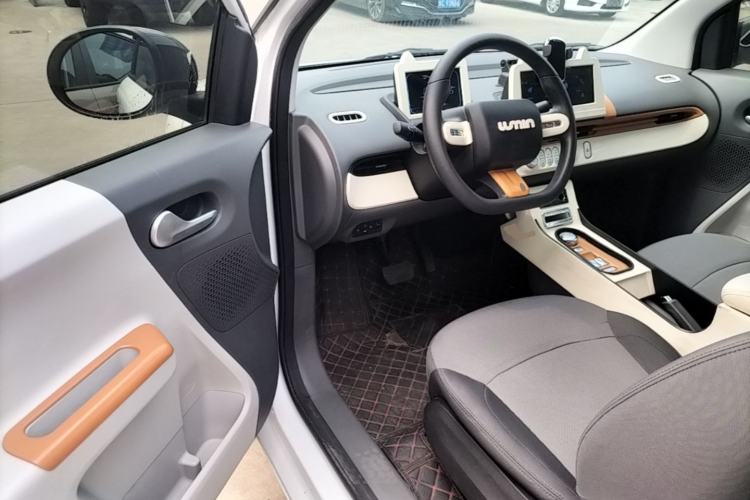 Used CHANGAN NEVO Lumin 2022 155 km – Refreshingly Sweet Edition