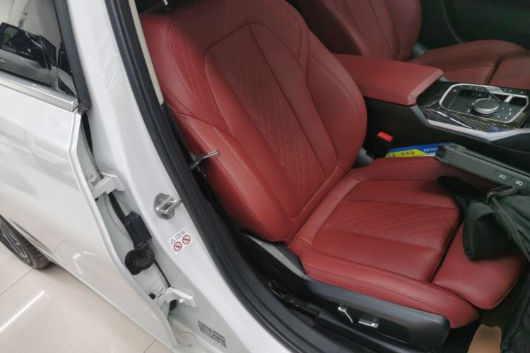 Used BMW 3 Series 2024 325Li M Sport Package Right Front Seat