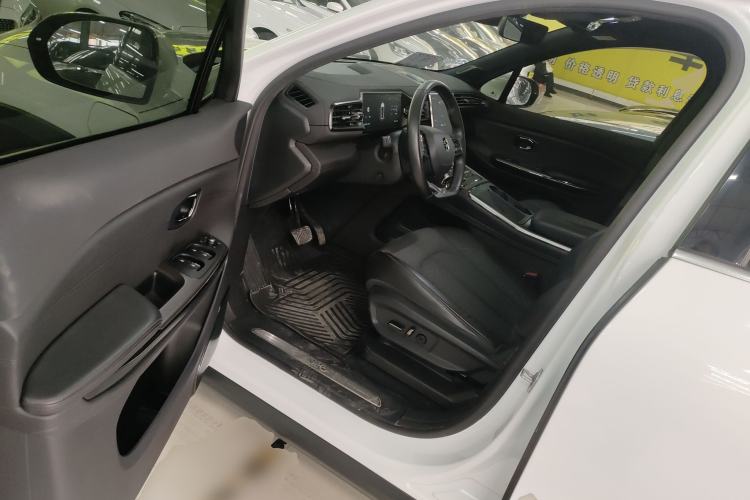 Used Nio EC6 2020 430 km Sport Version
