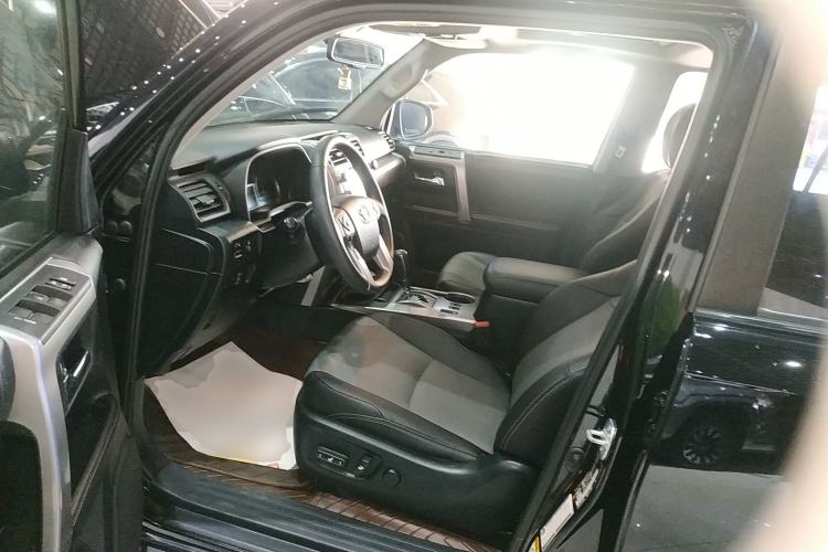 Used Toyota 4Runner 2018 4.0L Parallel Import