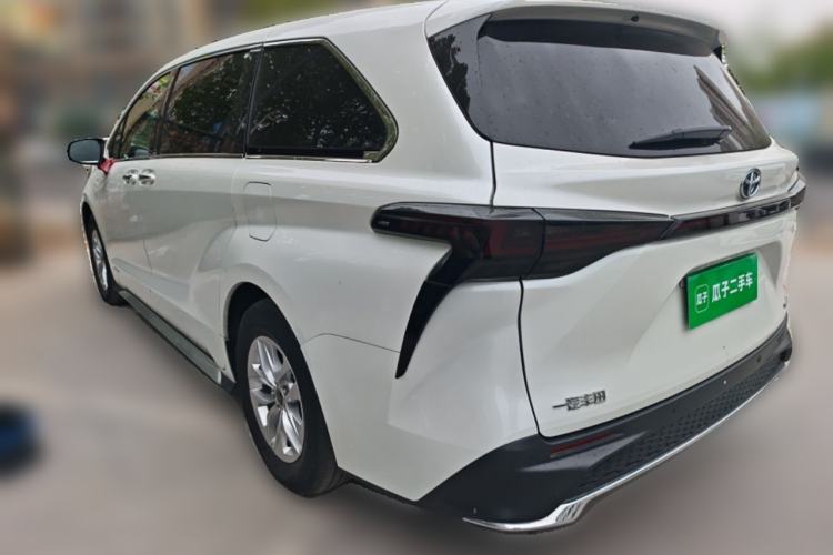 Used Toyota Granvia 2023 2.5L Hybrid Comfort Edition