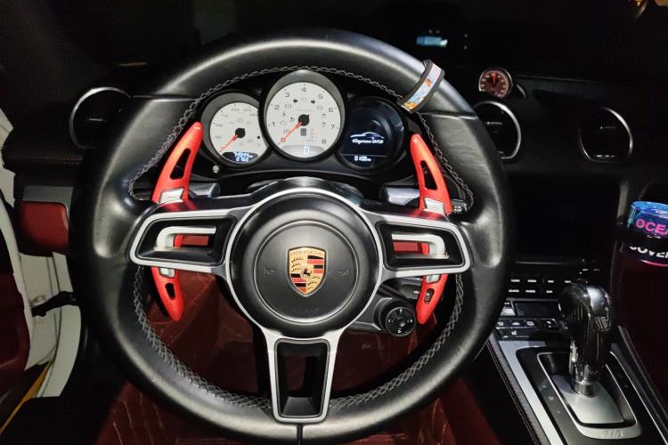 Used Porsche 718 2016 Cayman 2.0T
