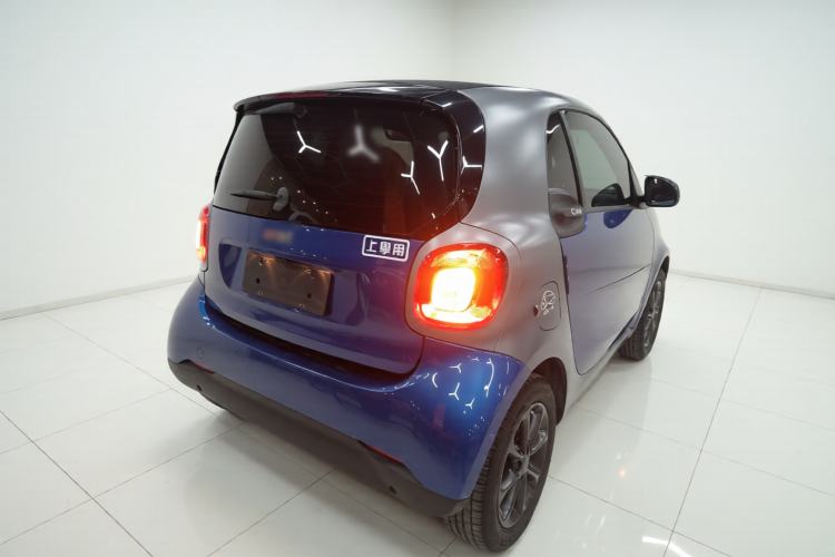 Used smart fortwo 2018 1.0L 52kW Hardtop Dynamic Version China V