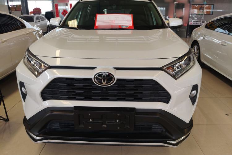 Used Toyota RAV4 2021 2.0L CVT Two-Wheel Drive Fashion Edition
