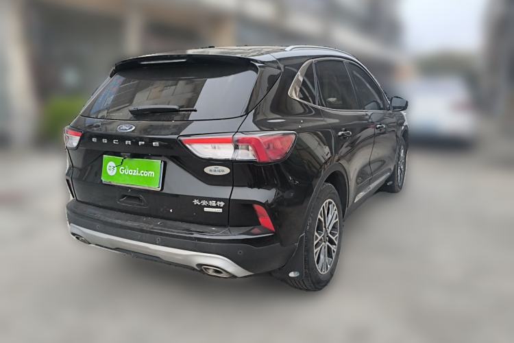 Used Ford Escape 2020 EcoBoost 245 Two-Wheel-Drive Titanium Edition
