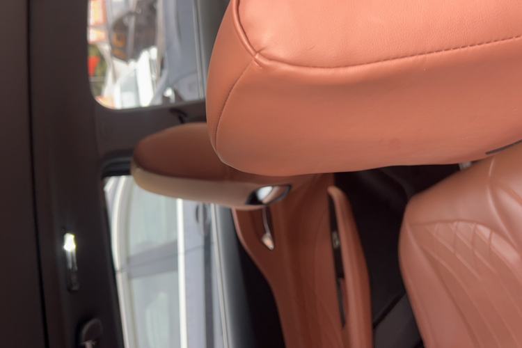 Used Changan UNI-Z New Energy 2024 Blue Whale Smart Electric iDD 125km Excellence Model
