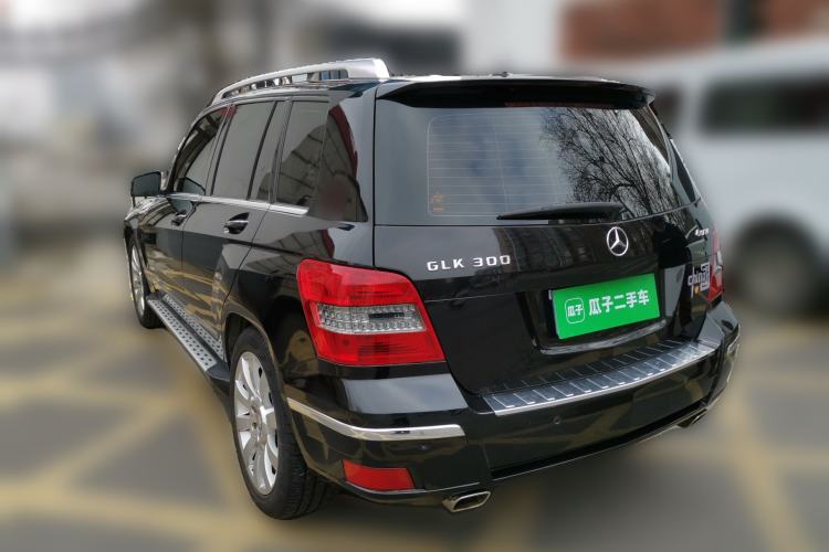 Used Mercedes-Benz GLK-Class 2011 GLK 300 4MATIC Luxury Model