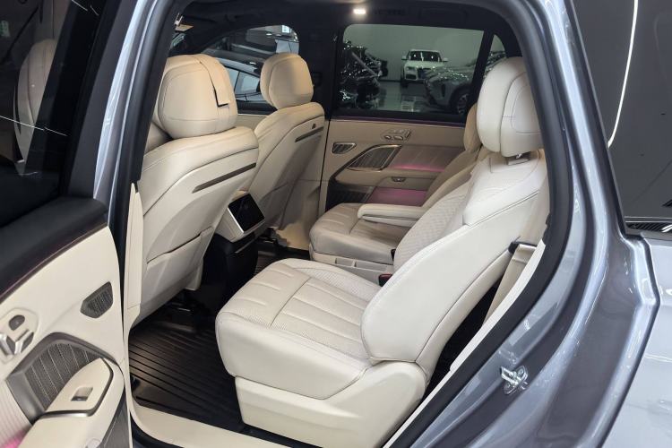 Used ONVO Luxeed L90 2025 Model—Ultra Six-Seater Version