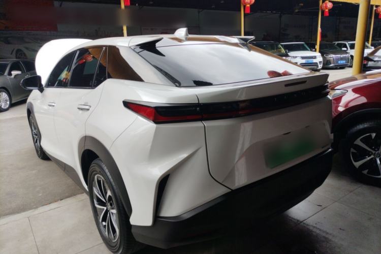 Used Lexus RZ 2023 450e All-Wheel Drive Luxury Edition Exterior 2