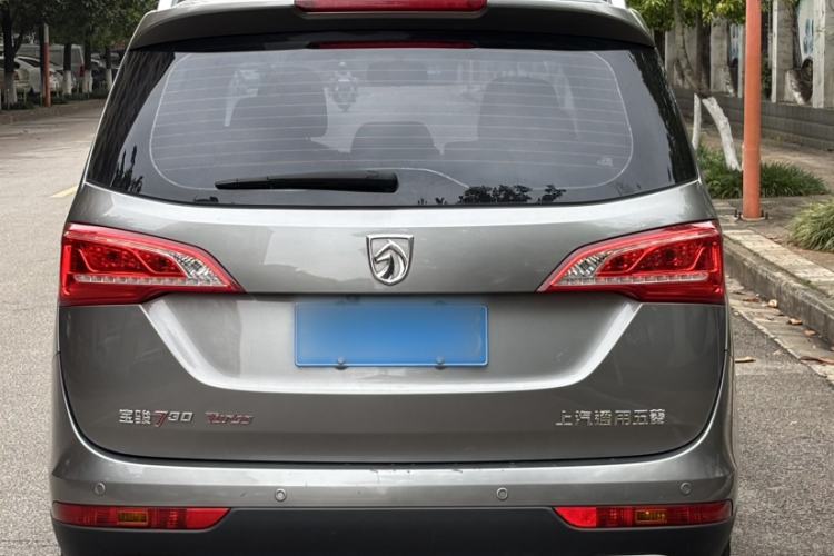 Used Baojun 730 2017 1.5T Manual Fashion Version 7 Seats China V Emission Standard
