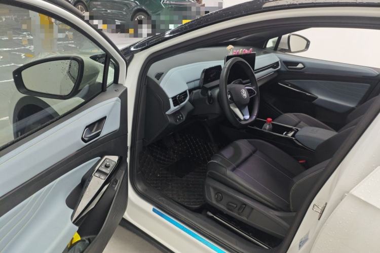 Used Volkswagen ID.4 X 2025 Smart Version Pure & Intelligent Enjoyment Edition Driver Seat