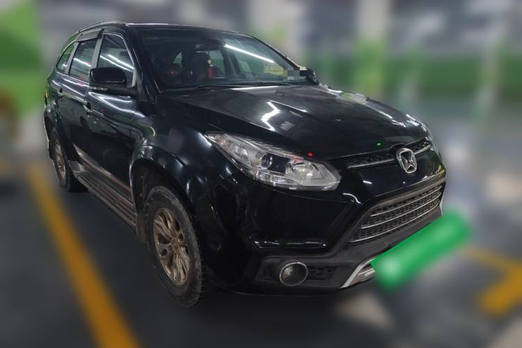 Used JMC Yusheng S350 2017 2.0T Automatic 2WD Diesel Luxury Version with Sunroof 7 Seats
