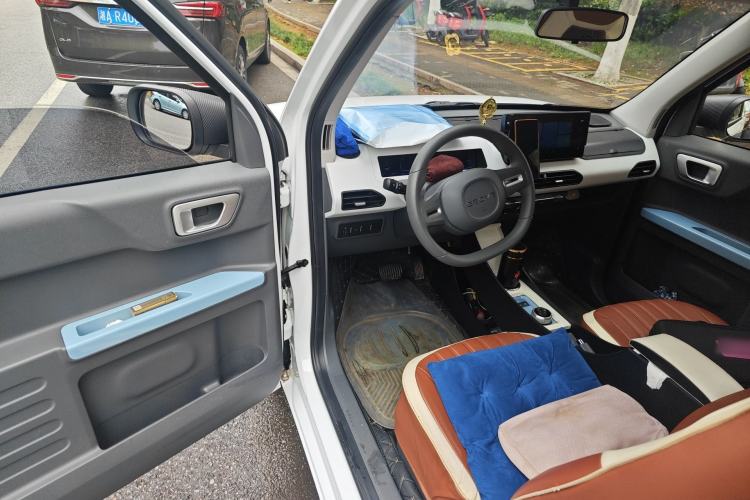 Used Geely Galaxy Panda 2024 Facelifted Panda Mini 200km Dragon Edition
