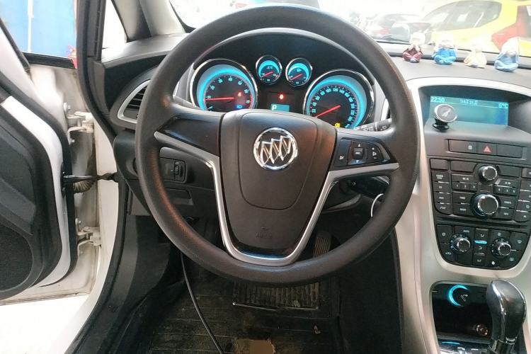 Used Buick GT 2014 XT 1.6L Automatic Fashion Edition