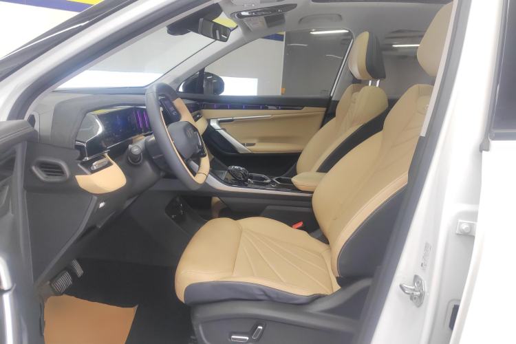 Used Geely Auto FX11 2023 1.5TD DCT Prestige Edition
