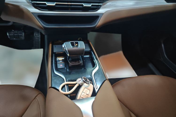 Used Hongqi E-QM5 2024 610 km PLUS