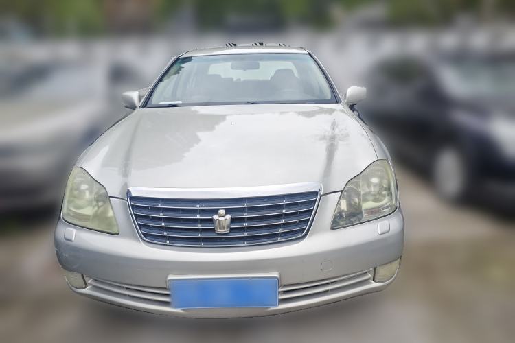Used Toyota Crown 2005 3.0L Royal
