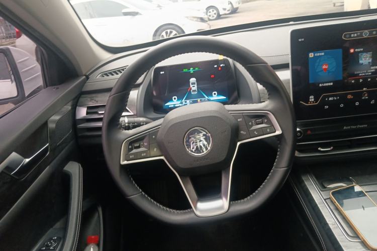 Used BYD Qin Pro New Energy 2018 DM 1.5TI Automatic Smart Connect Enjoyment Model Steering Wheel