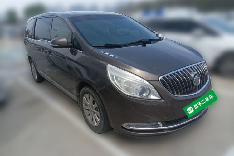 Used Buick GL8 2015 2.4L Luxury Business Premium Edition Front Right 45 Deg